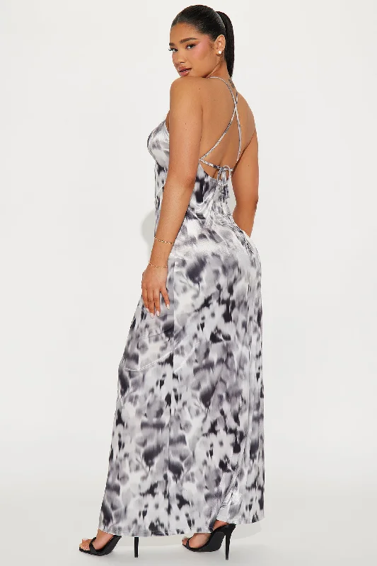 Luna Velvet Maxi Dress - Black/combo