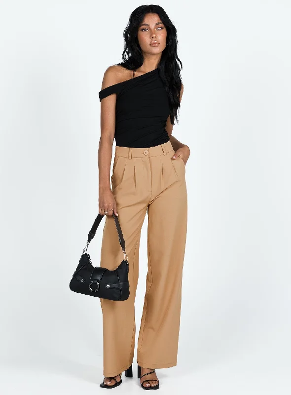 Archer Pants Camel