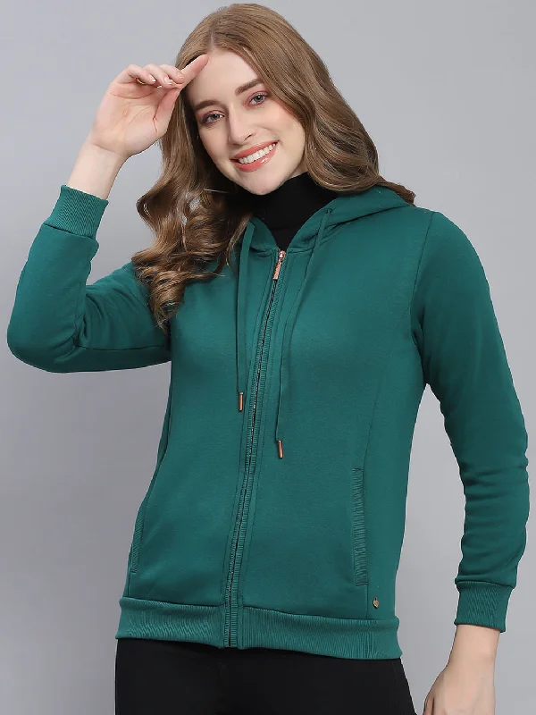 Women Green Solid Hooded Full Sleeve Sweatshirts