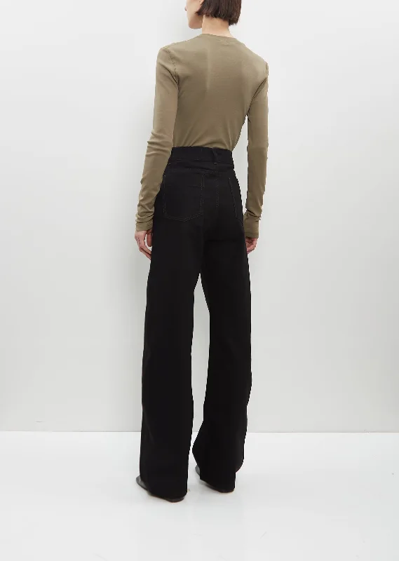 High Waisted Curved Pants